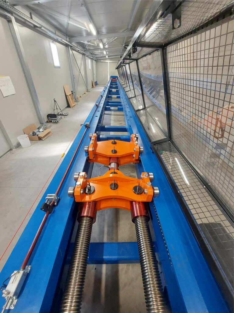 Macchina a trazione da 120 tonnellate